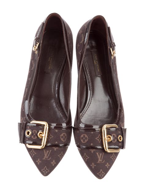 louis vuitton flat shoes prices|louis vuitton bedroom slippers.